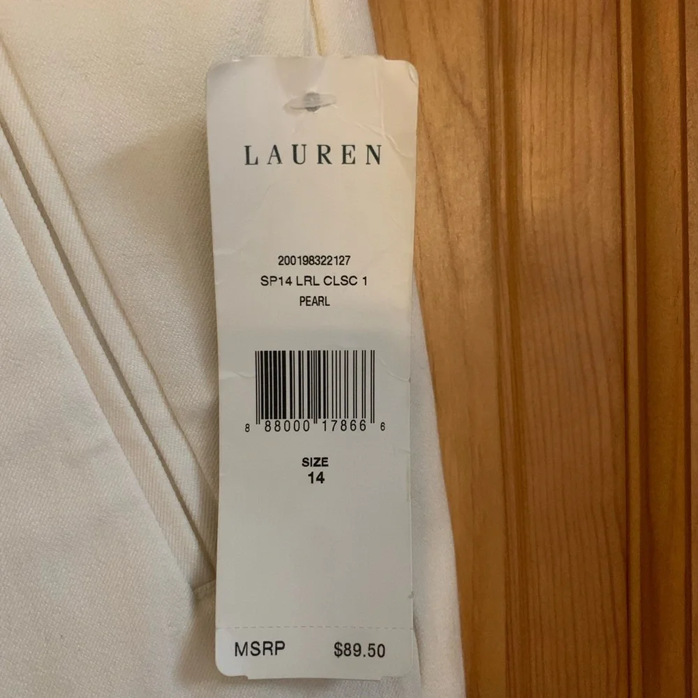 Ralph Lauren cream pants. 95% cotton %5 elastane thick material with stretch. - Picture 3 of 5